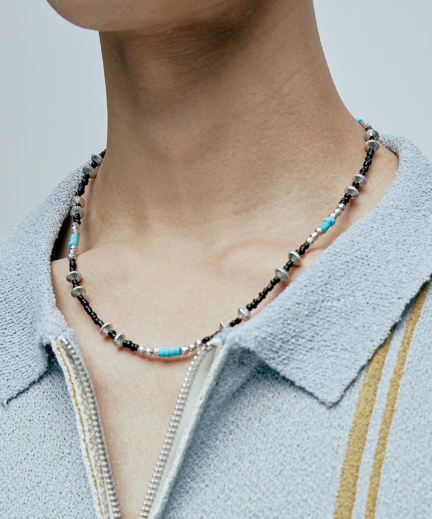 Knd Turquoise & Hogan Beads Necklace