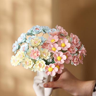Deko & Wohnaccessoires – Künstliche Blumen & Kränze