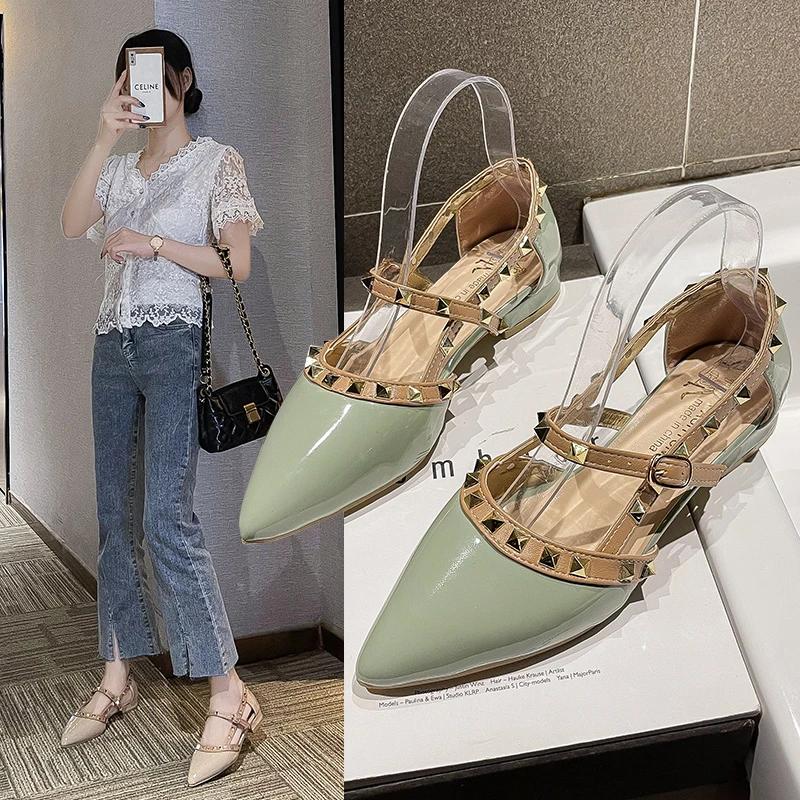 Fashion 2024 Spring and Autumn New Style Fashionable, Comfortable, Elegant and Versatile Casual Rivet Wear-resistant Sandals for Women