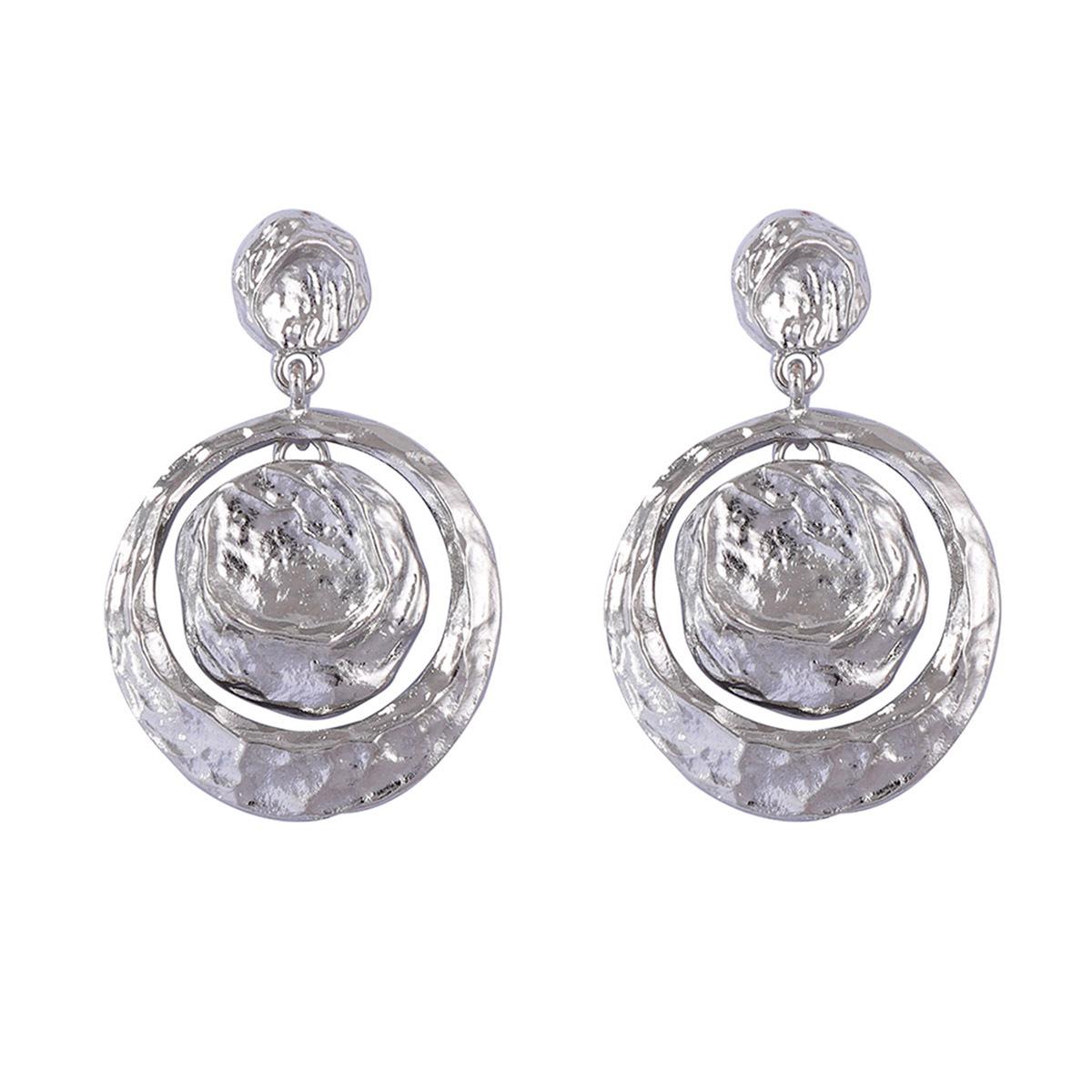

Retro cold style, simple and light luxury, geometric hammer-textured round pendant earrings, versatile and elegant for women