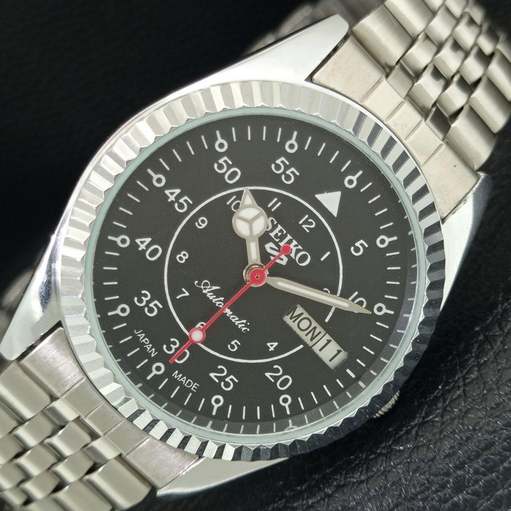 

ВИНТАЖНЫЕ ОТРЕМОНТИРОВАННЫЕ МУЖСКИЕ ЧАСЫ SEIKO 5 AUTOMATIC 6309A ЯПОНИЯ ЧЕРНЫЕ a442914-1