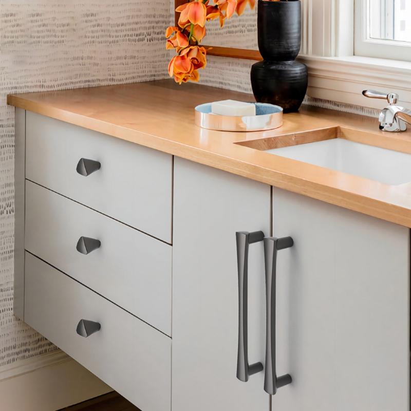 Black Minimalist European Style Cabinet Door Handle Single Hole Drawer Pulls Furniture Hardware Accessory