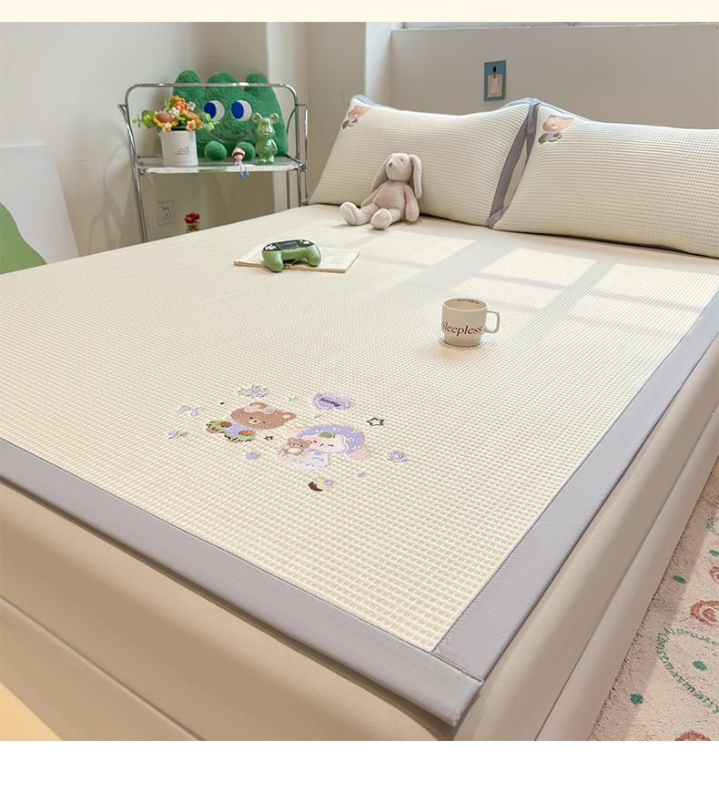 Class A Summer Cartoon Ice Bean Cooling Bed Sheet Set, Machine Washable, Breathable & Air-Conditioned, Three Pieces.