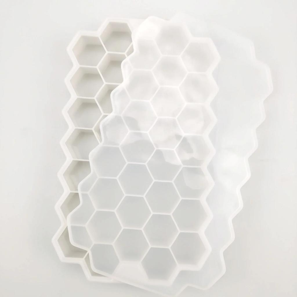 Honeycomb Mesh 37 Stackable DIY Ice Mold Reusable Food Grade Mold with Removable Lids Kitchen Tools Freezer Summer Mould