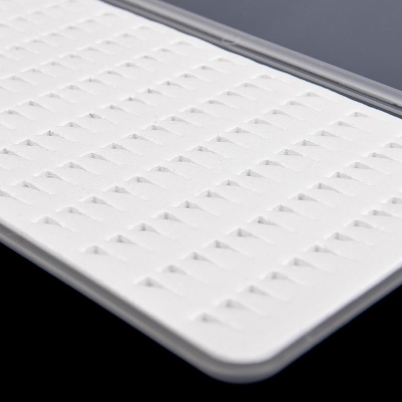 Wodoodporne pudełko na muchy z przezroczystą pianką ze szczelinami do przechowywania akcesoriów wędkarskich