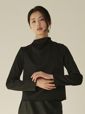 NOUVE Half-Neck Silky Blouse - Black