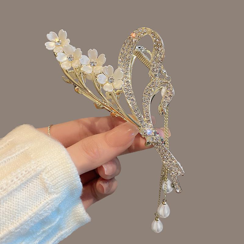 New Alloy Women Rhinestones Hair Claw Hair Clips Fashion Flower Butterfly Tassel Ponytail Clip Headdress Hair Accessories