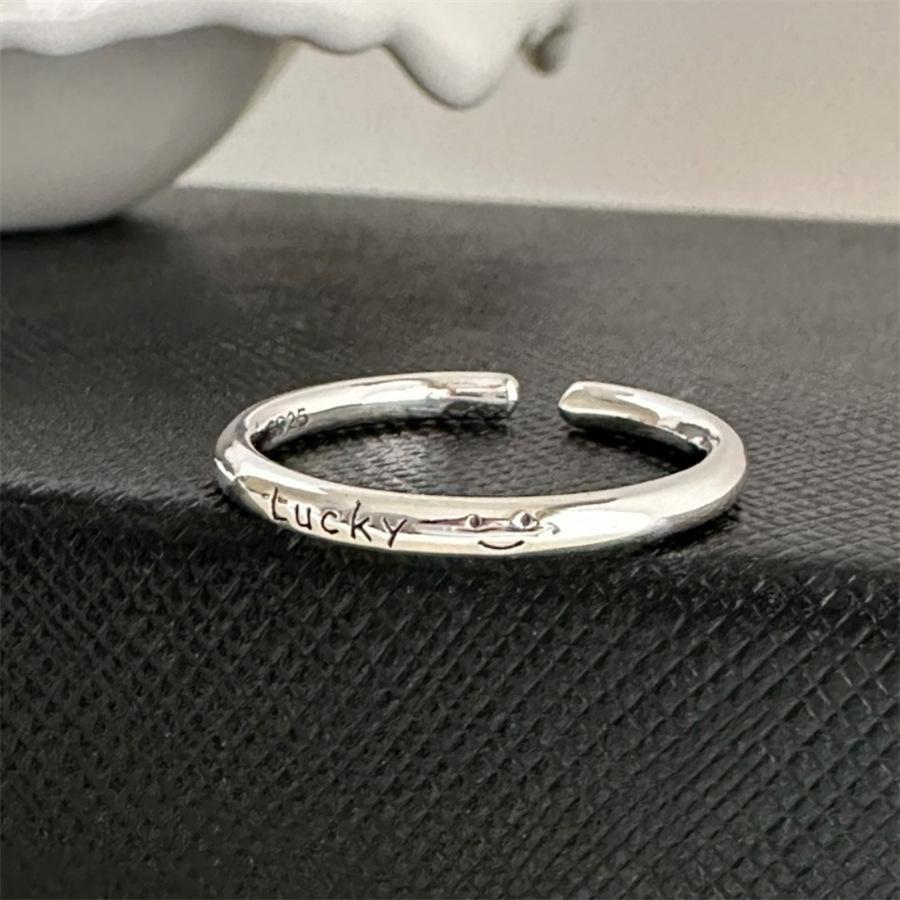 Xiaohongshu S925 Sterling Silver Women's Luxury Ring - Niche Design, Non-Fade Index Finger Fashion.