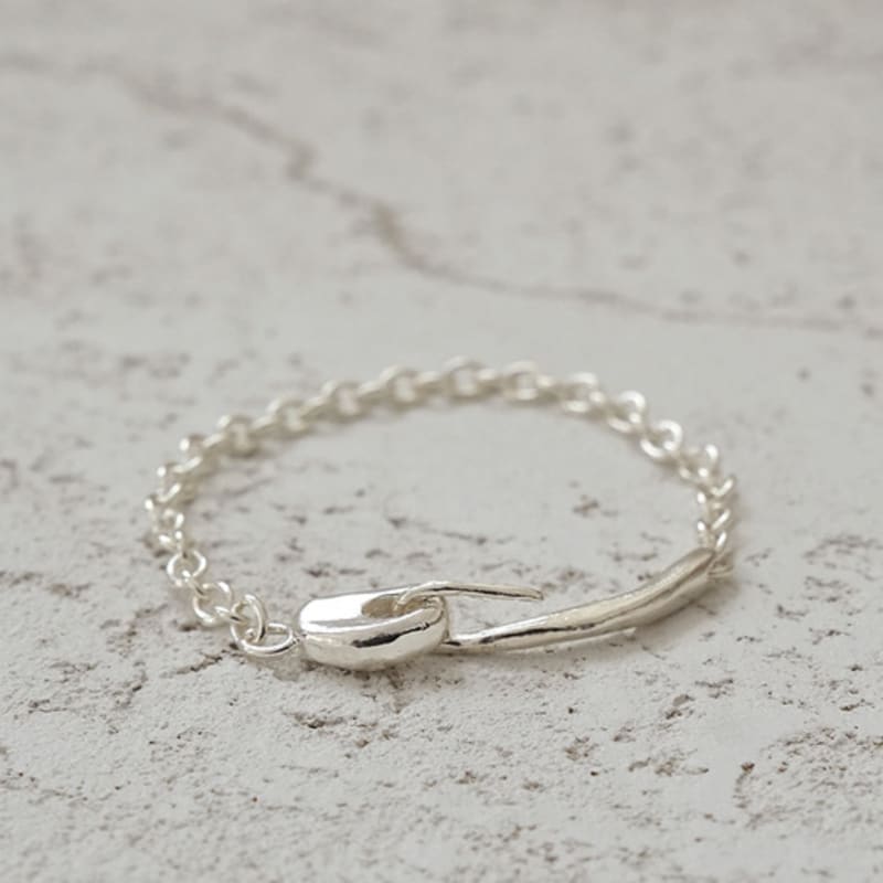 REINDEER GROTTO BRACELET 02