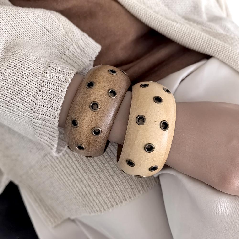 Exaggeration Punk Hip-Hop Round Hole Wood Geometric Wide Bangles Vintage Fashion Bracelet Bangle For Women Men Jewelry