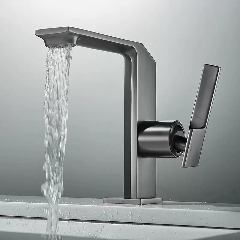 Tuqiu Brushed Gold Bathroom Faucet Black Basin Faucets Hot Cold Sink Faucet Water Mixer Crane Deck Mounted Bathroom Tap