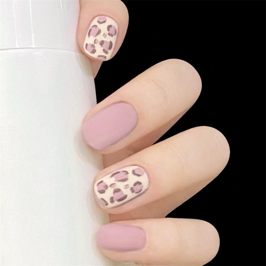 24Pcs Red Sweetheart White Checkerboard Press On Nails Removable Fake Nail Tips Art Acrylic Manicure