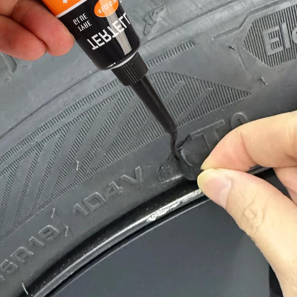 60ml Autoreifen-Reparaturkleber Wasserdicht Hitzebeständig Verschleißfest Rissreparatur Spezielles Gummi Autoreparaturwerkzeuge