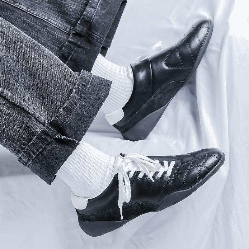 Fashion 2025 New Men's Flat Sole Outdoor Shoes Diagonal Lace-Up Retro Sneakers Non-Slip Comfortable for Hiking & Casual Wear