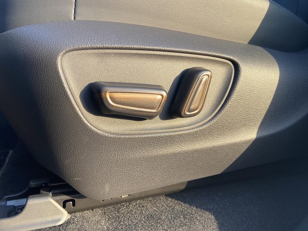 IDT Mini Wiping Cloth Included New 300 Series Land Cruiser Front Power Seat Switch Garnish Switch Cover Trim Interior Panel Land Cruiser 300 - 8-Way