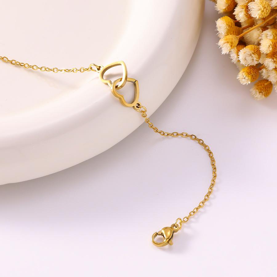 Simple & Stylish 18K Gold Heart-to-Heart Titanium Bracelet for Women; Non-Fading with a High-End, Unique Design