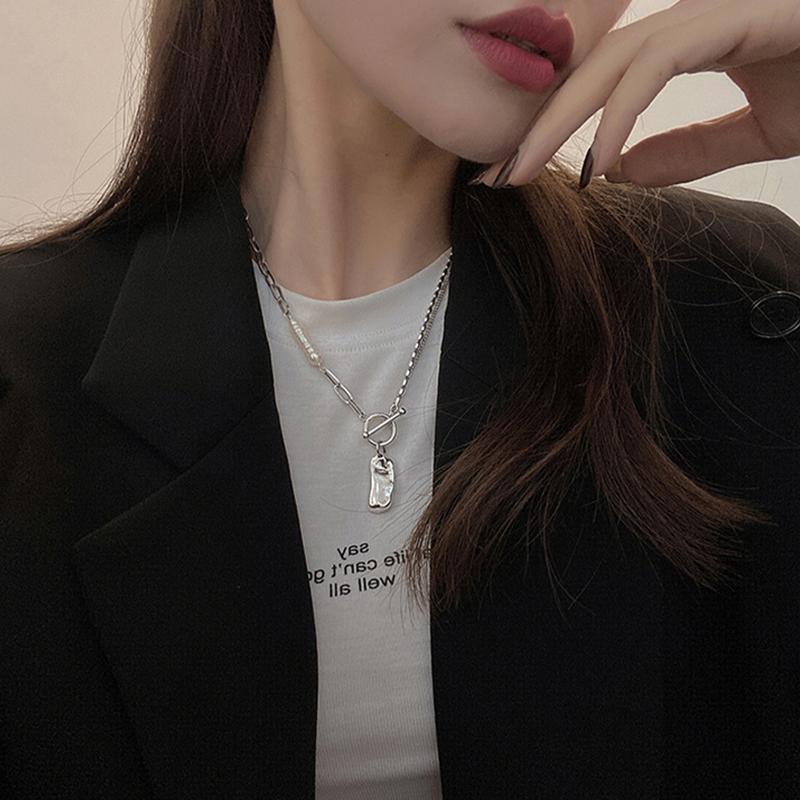 ANENJERY Women'S Fashion Jewelry Irregular Pearl OT Buckle Necklace Female Temperament Korean Niche Design Accessories