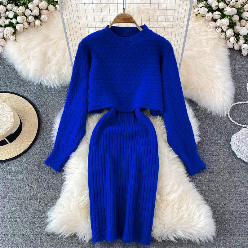 

Autumn and Winter Korean Lazy Wind Sweater Women s Loose Chic Blouse Top Two-piece Set Knitted Suspender Vest Dress One Size темно-синього кольору