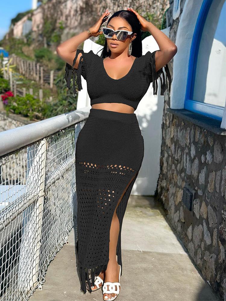 

EDOLYNSA 2024, пляжный сексуальный вязаный вязаный крючком с вырезами и кисточками, комплект из двух предметов, вязаный крючком, топ с юбкой, женский повседневный купальник, накидка A2865 L чёрный