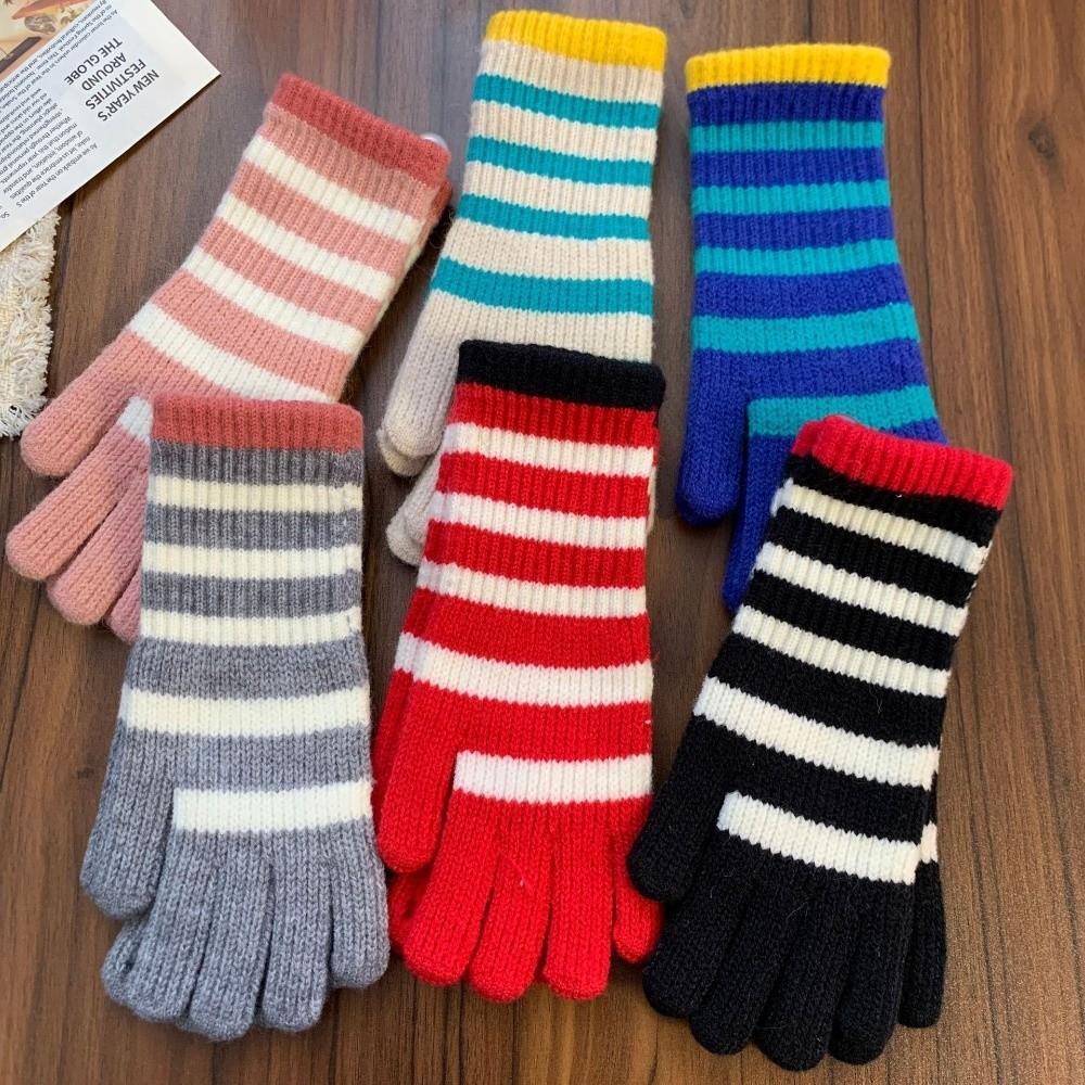 1 Pair Touchable Screen Striped Knitted Gloves Winter Women's Gloves Autumn Winter Season