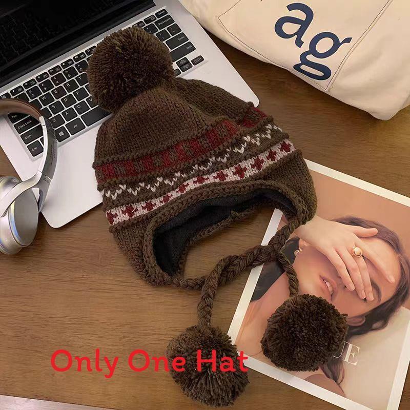 

Womens Woolen Beanie Hat With Fluffy Ball Pompom For Winter Warmth And Wind Resistance коричневий