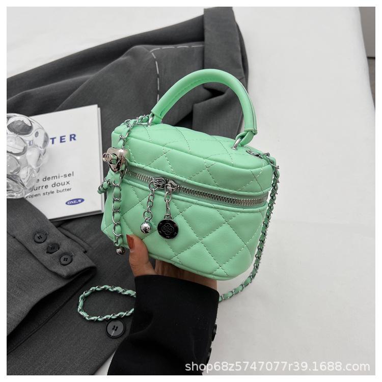 French Small Fragrance Korean Small Shoulder Bag High-end Women's Diamond Check Chain Tote Bag Fashion Texture Crossbody Bag