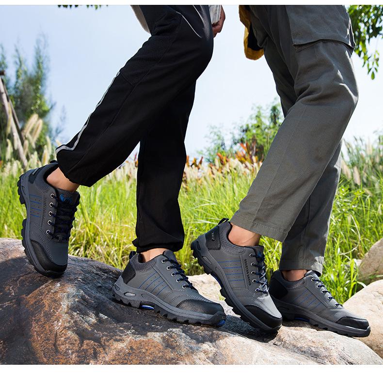 Men's and Women's Non-Slip Hiking Shoes - Plus Size, Autumn/Winter, Velvet-Lined