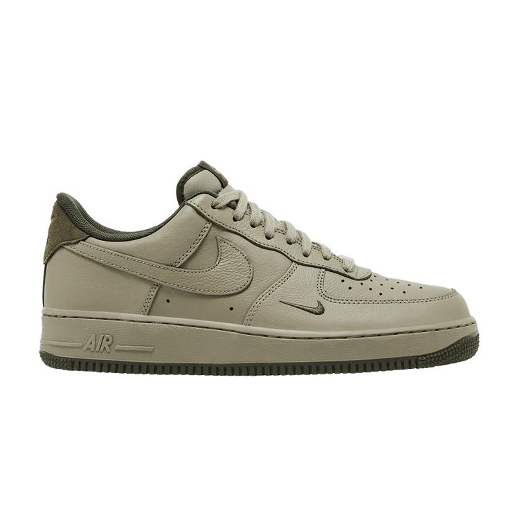 

Nike Air Force 1 Low 07 LV8 Светлый армейский хаки 42