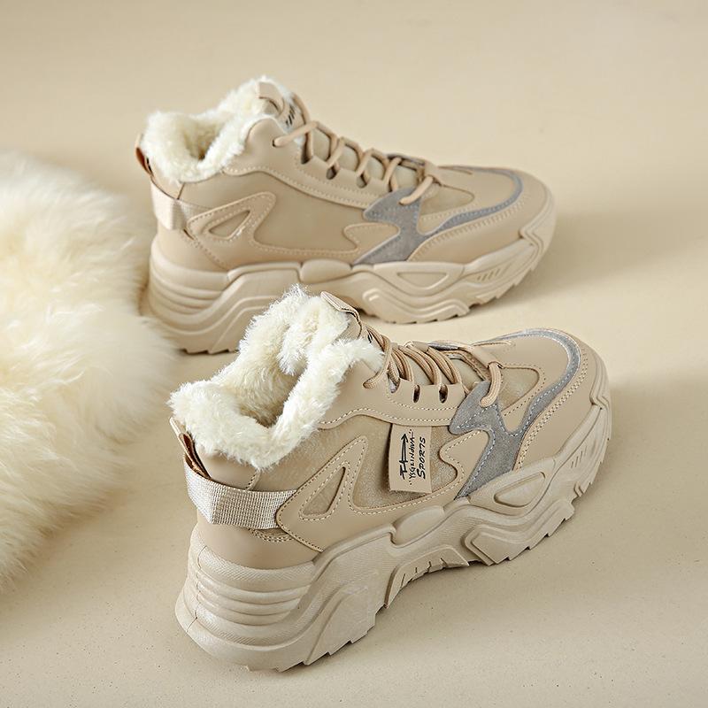 The New Price Is Excellent, the Cotton Shoes Are Thickened In the Winter of 2025, and the Northeast Women's Short Boots Are High-top Large Sports and