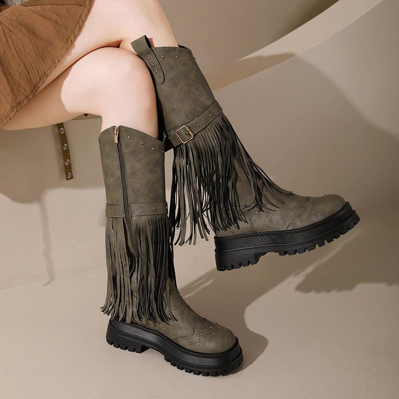 Europäischer und amerikanischer Retro-Wind Fransenstiefel 2025 Herbst und Winter neu Nieten Gürtelschnalle Außenhandel hohe Stiefel Übergröße Ritterstiefel Damen