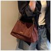 1 Pezzo Borsa Messenger di Moda di Nicchia da Donna Autunno e Inverno 2025 Nuova Borsa a Spalla Sotto Braccio con Catena Stile Straniero in Camoscio Versatile a Spalla Singola Messenger