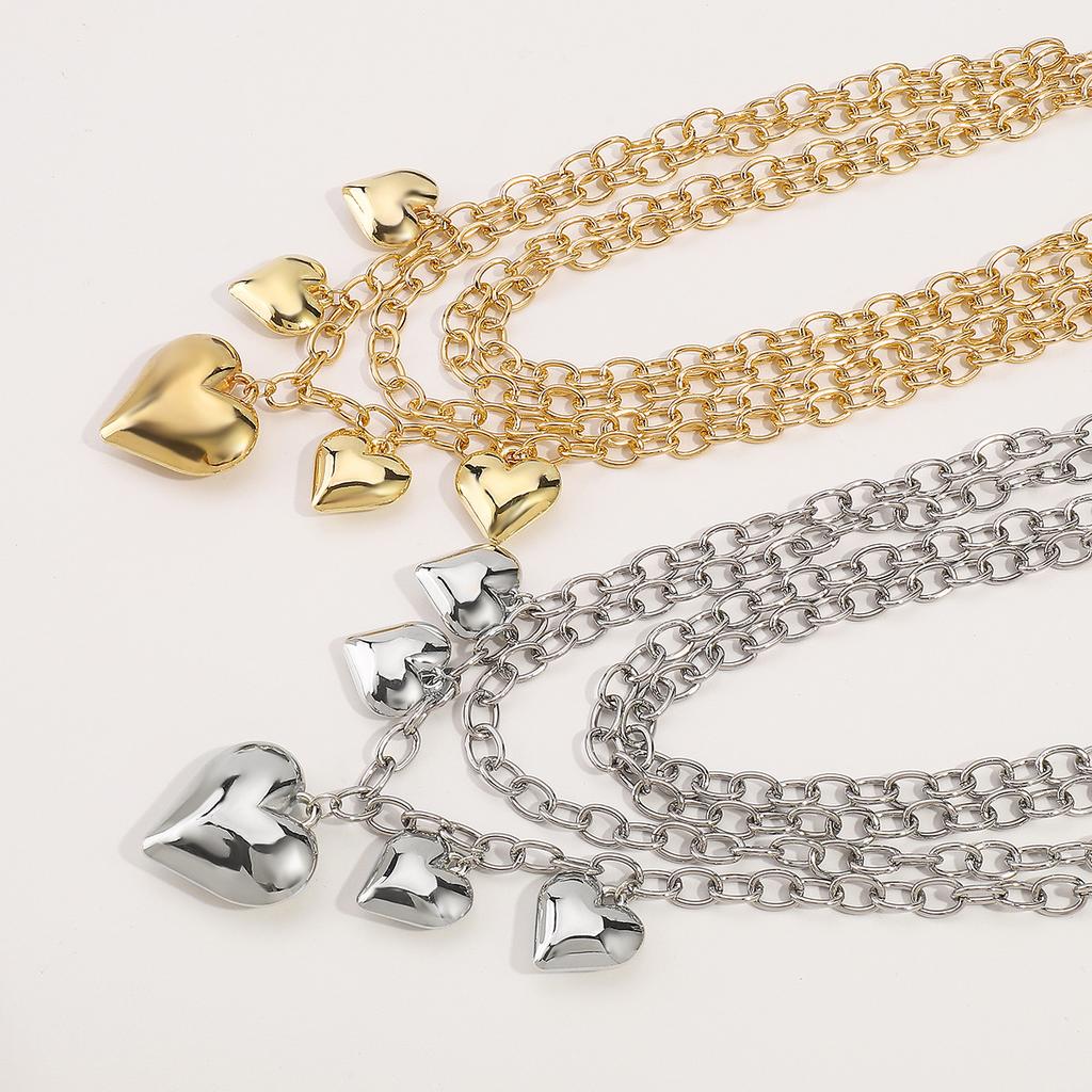 Tooxika Hip Hop Metal Style Love Heart Pendant Chain Necklace Exaggerated Personalised Geometric Collarbone Chain