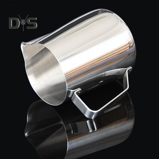 Temperature Sense Milk Frothing Pitcher Large Capacity Stainless Steel Food-grade Milk Latte Cup