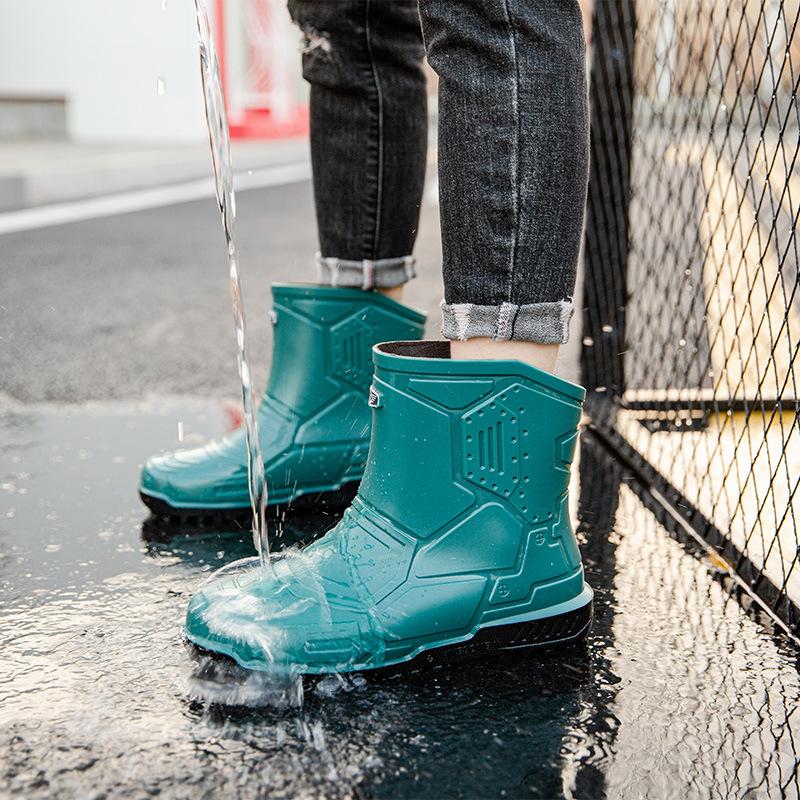 Spring And Autumn Outdoor Rain Boots Men And Women Waterproof Shoes Work Shoes Rain Boots Kitchen Rubber Shoes Water Boots 36-45