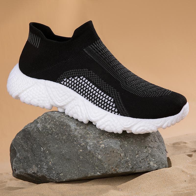 Large size outdoor travel Xiyin low-top hiking men's shoes