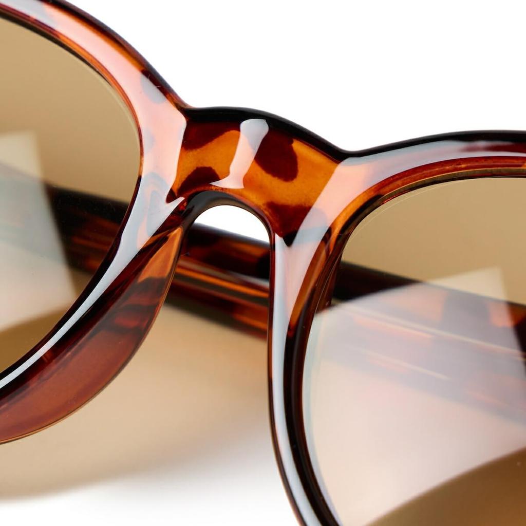 NEW ERA Sunglasses Tortoiseshell Brown Lens BSTN BROWN