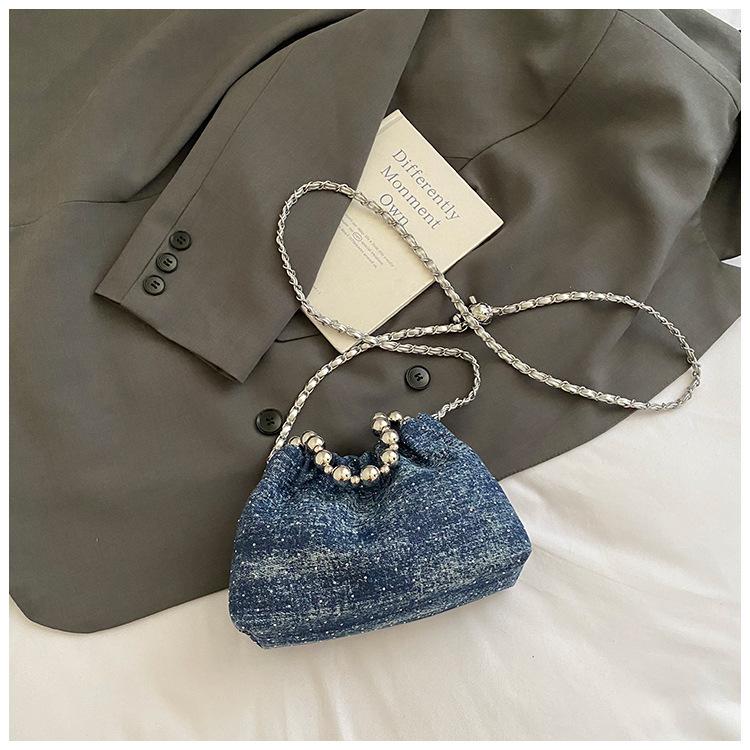 

Niche design fashion denim bag women s 2025 new popular versatile chain shoulder messenger bag bucket bag