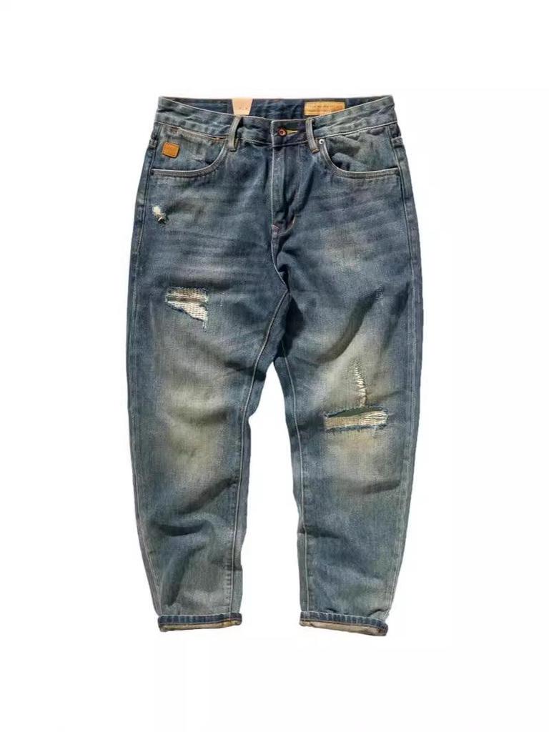 Calças Jeans Masculinas Afuniladas com Retalhos Desgastados - Rasgadas, Bordadas, Lavadas e com Efeito Desgastado para um Look Moderno e Versátil