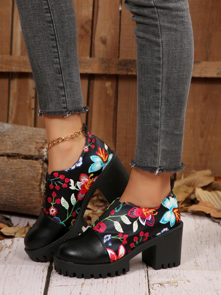 Fashion 2025 Spring Winter New Trend Women Shoes Platform Round Toe Buckle Designer Shoes Comfortable Anti-slip Pumps Zapatos De Mujer