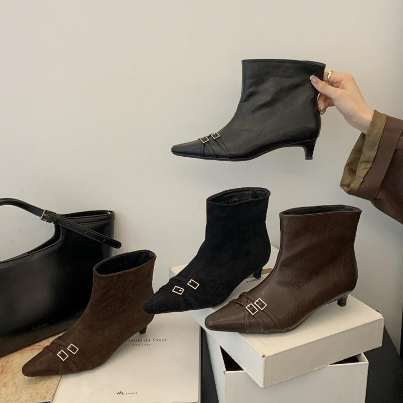 2025 Autumn and Winter Pointed Cat Heel Small Short Boots Low Heel Belt Buckle Thin Boots Women