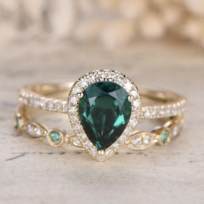 European and American fashionable and atmospheric water droplet zircon inlaid women s two-piece emerald ring set 6&Gold-color зелёный