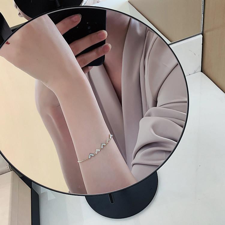 Koreanischer Stil Herz-Charms-Armband mit Zirkon-Verzierung für stilvolle Frauen