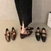 French retro temperament late autumn shallow mouth single shoes fairy fairy new heel 2025 late Mary Jane shoes Korean version low