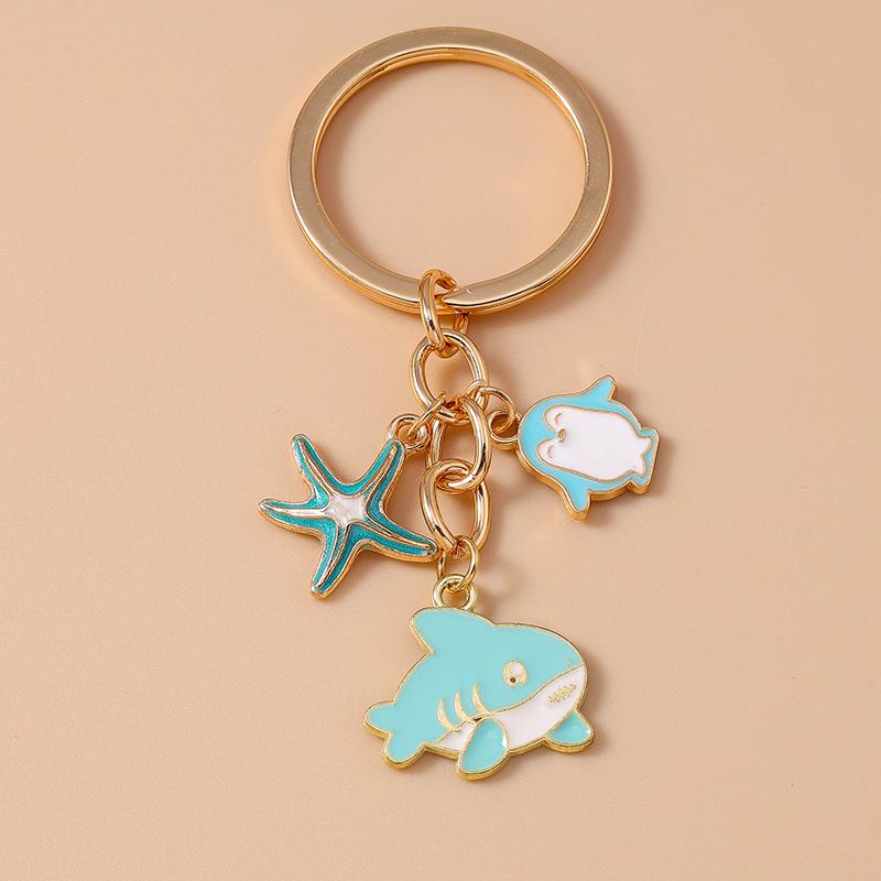 Cute Enamel Whale Keychain Marine Life Key Ring Pendant for Women Girl Handbag Decor DIY Handmade Jewelry Gift