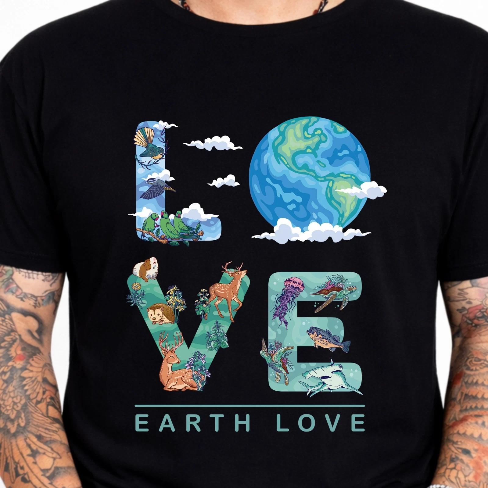 Earth Love Wildlife Nature Graphic Tee Animal Lover Environment Planet Shirt. XS