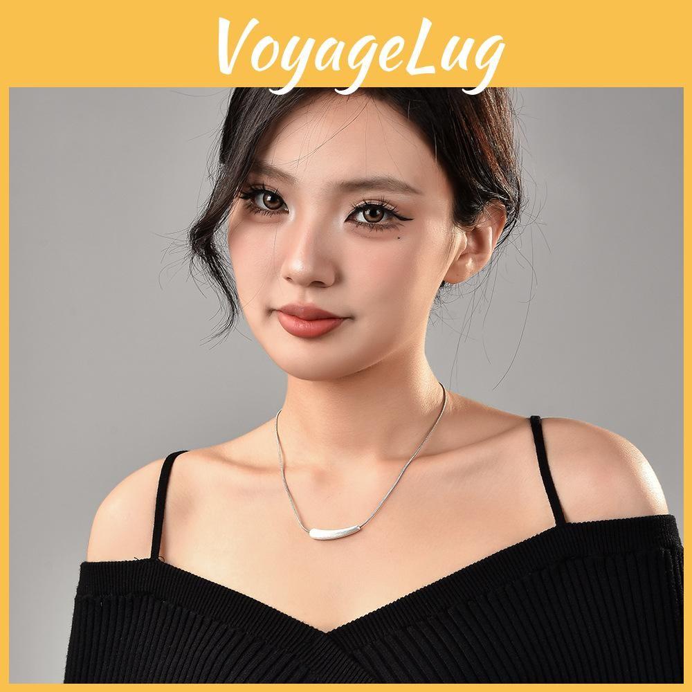 Chic Geometric Pendant Necklace For Women With Snake Chain And Hypoallergenic Titanium Steel