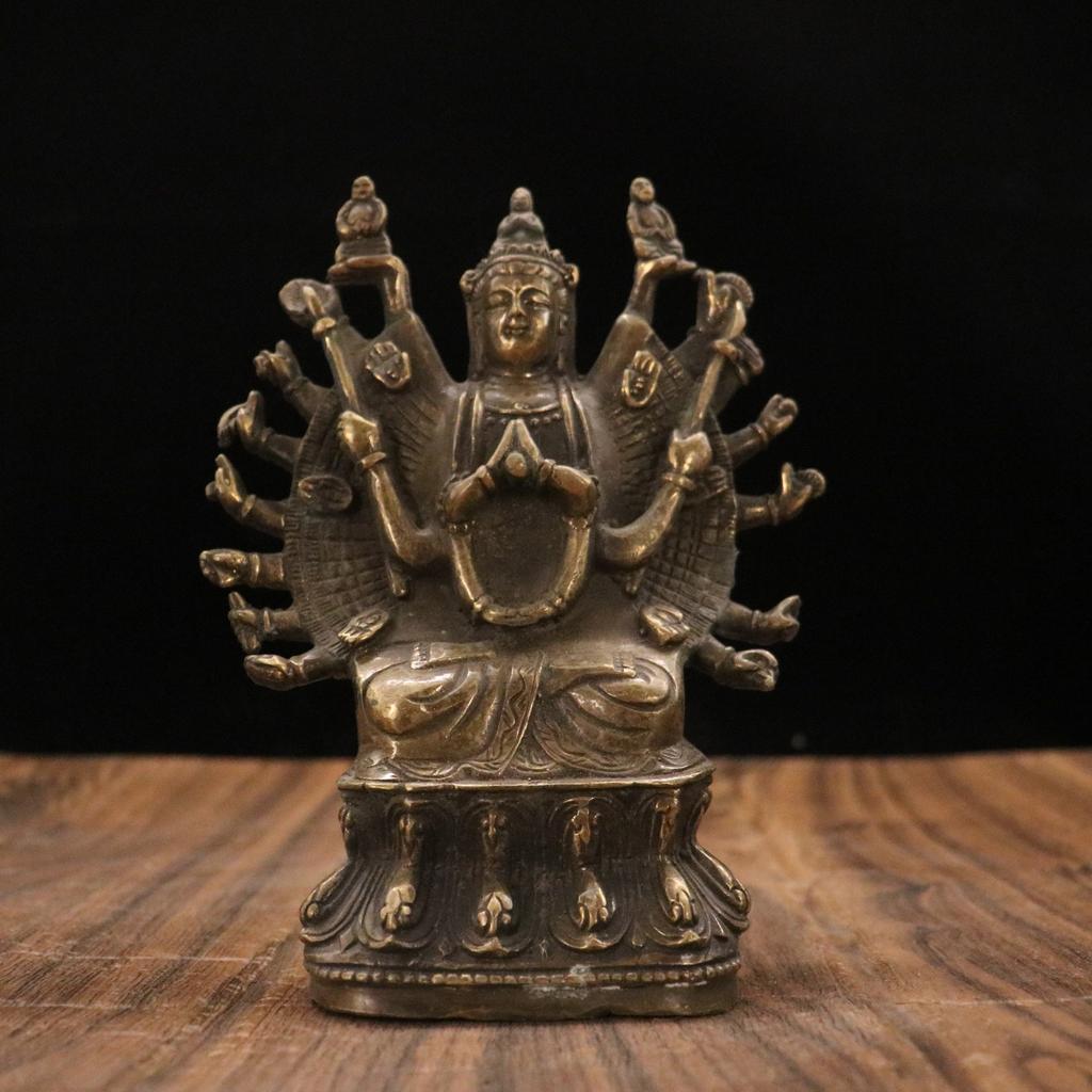 Brass Figurine, Thousand-Hand Guanyin Sitting Statue, Home and Office Desktop Decoration Gift Craft