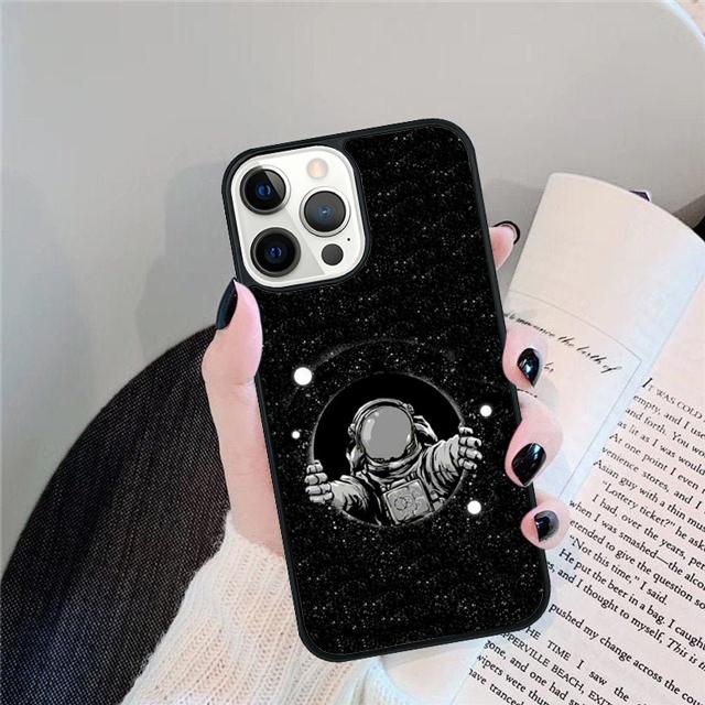 Outer Space Phone Case Cover For iPhone 17 Air 15 16 14 13 12 Pro Max 11 Pro Max Plus Coque Shell