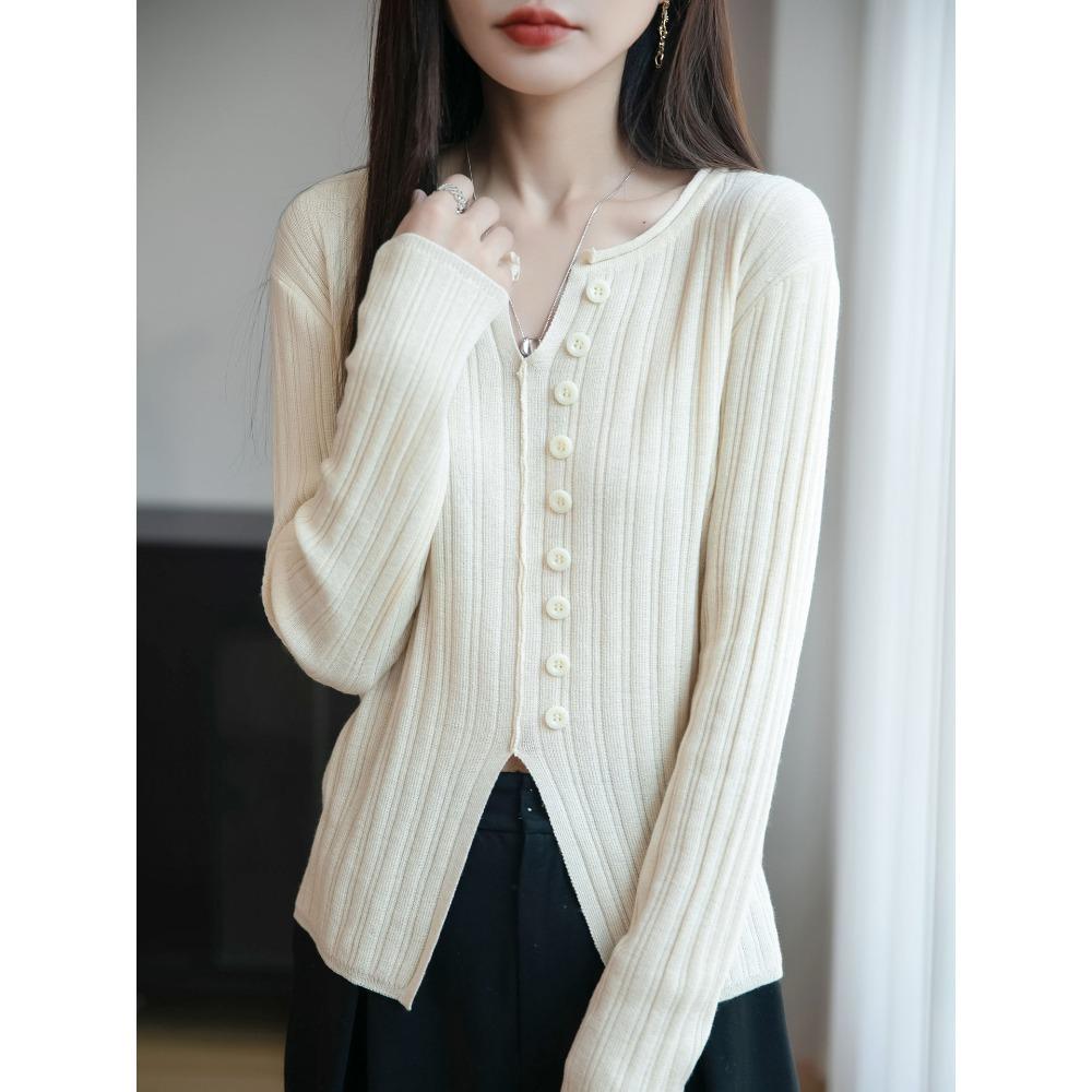 Spring and Autumn New Design V-neck Knitted Sweater, Women's Split Button Base Layer, Short Coat, Sweater Top