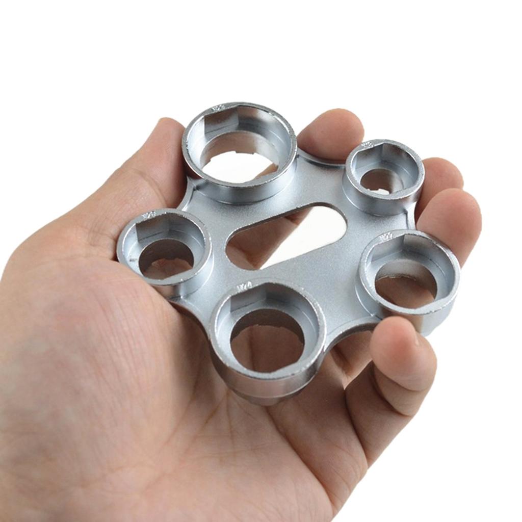 Chiave 6 in 1 per aeratori rubinetto, strumento per la rimozione del beccuccio del rubinetto, chiave di riparazione, gorgogliatori per ugello rubinetto, chiave universale per smontaggio